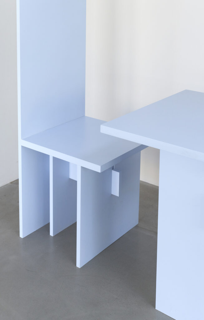 Atelier Axo – BLUE SITTING INSTALLATION